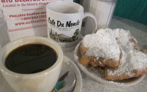 cafe dumonde 2